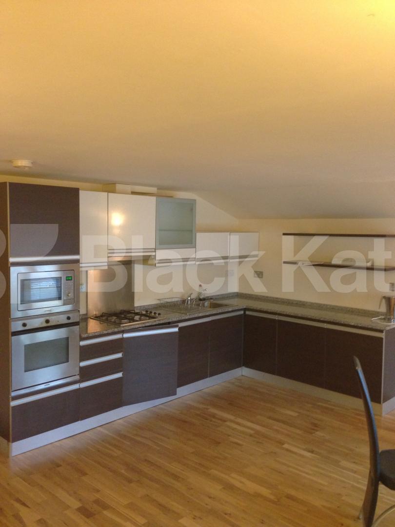 			NEW INSTRUCTION, 2 Bedroom, 1 bath, 1 reception Flat			 Reed Place, Kenwyn Road, Clapham